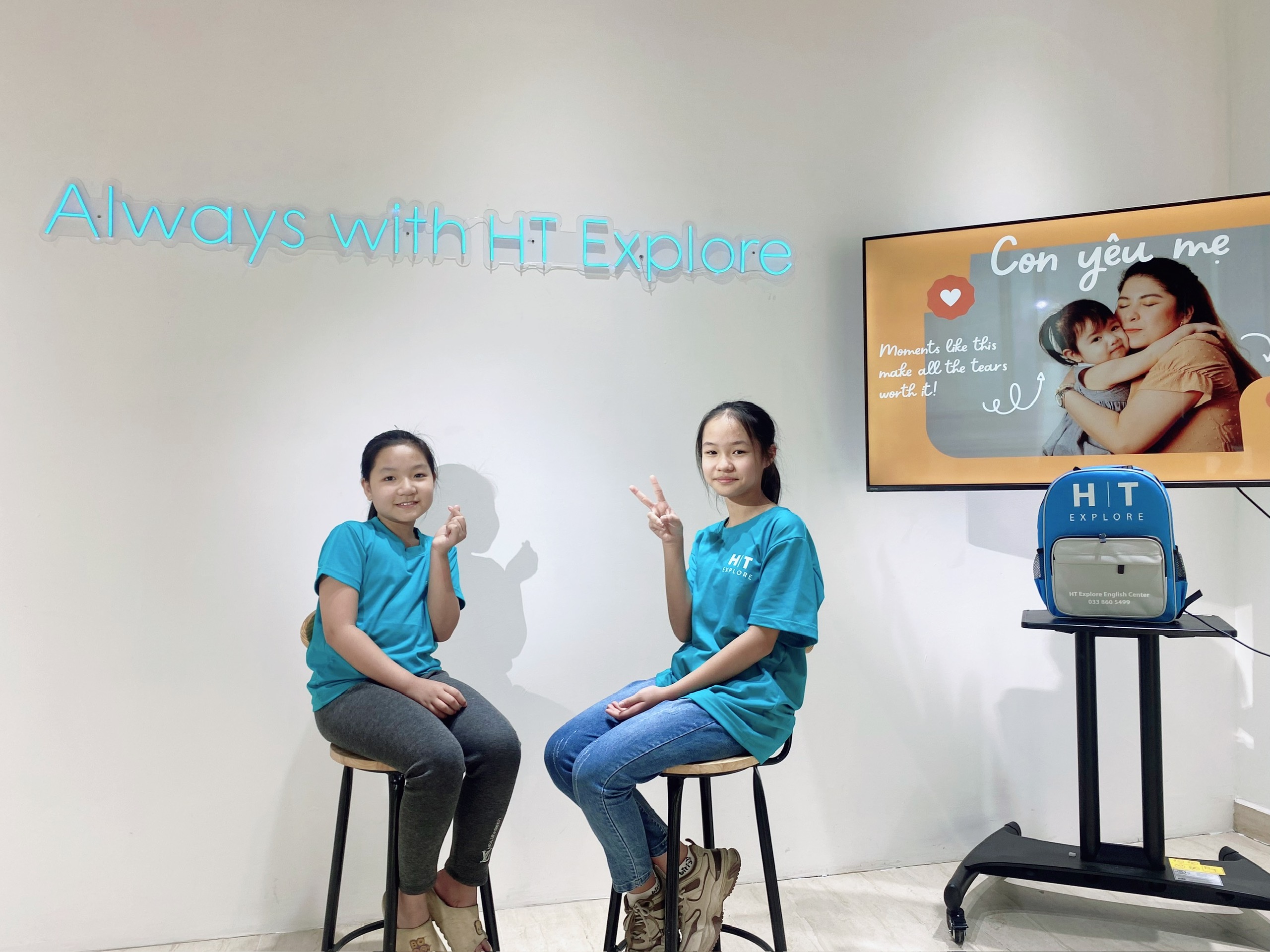HT Explore logo